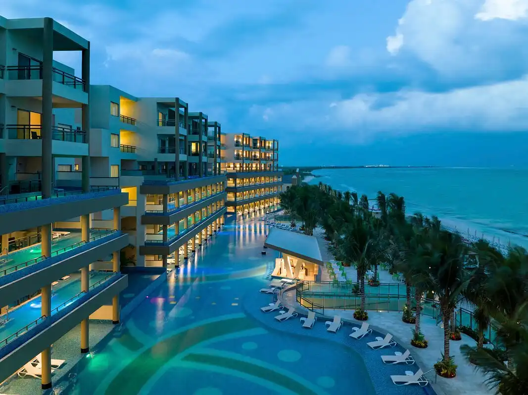 generations cancun riviera maya