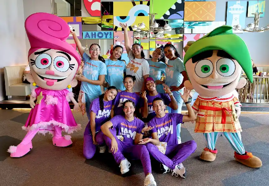 hotel nickelodeon riviera maya tercer aniversario