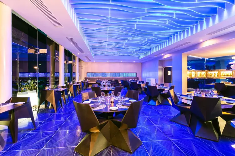 temptation-sea-flirt-seafood-restaurant-dinner-f