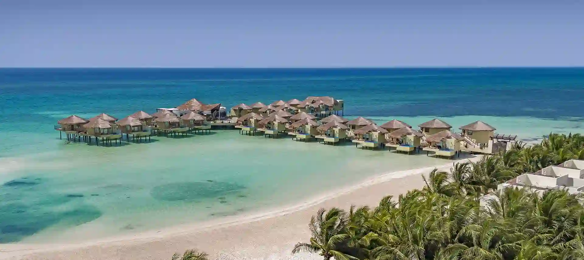vista aerea palafitos cancun